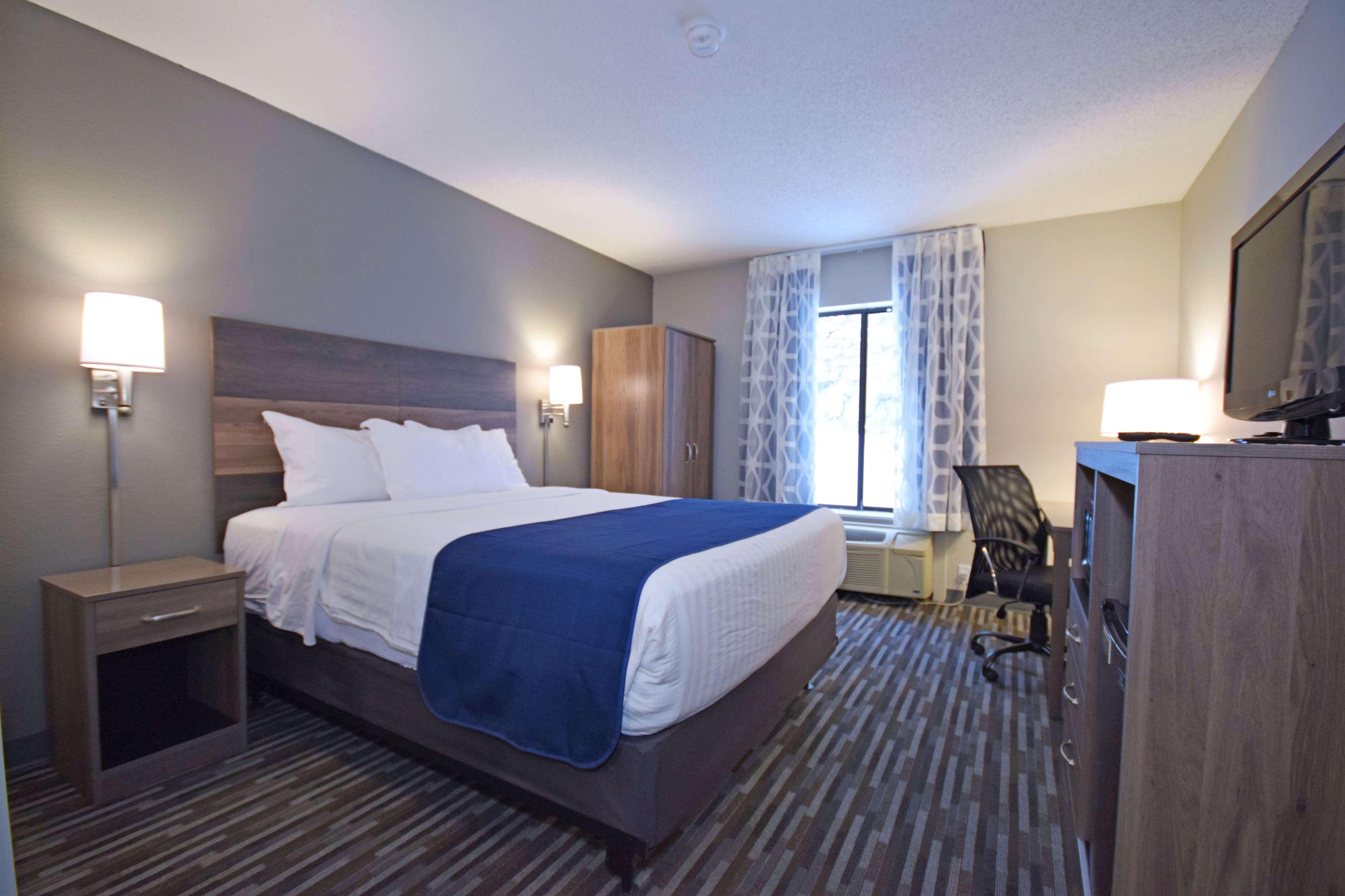 Days Inn & Suites By Wyndham Wisconsin Dells Buitenkant foto