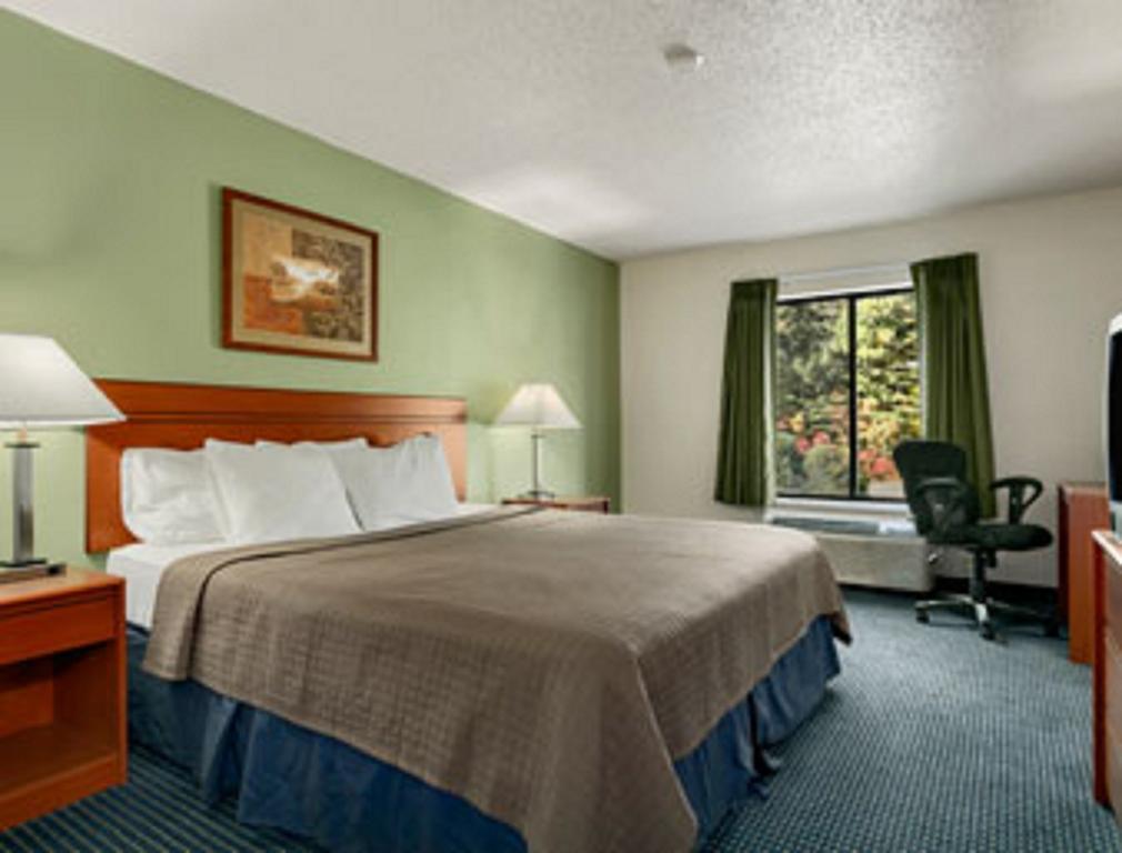 Days Inn & Suites By Wyndham Wisconsin Dells Kamer foto