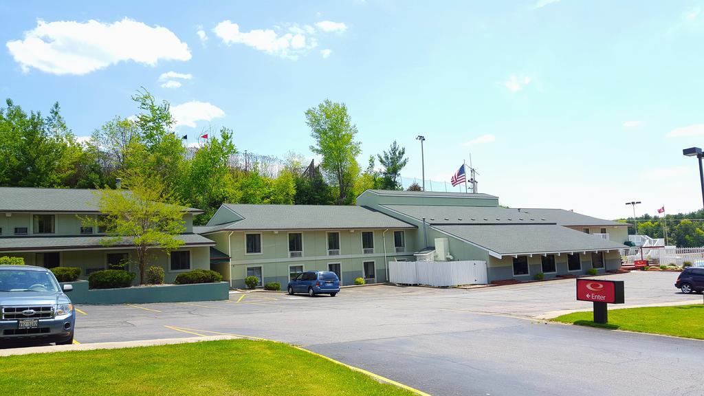 Days Inn & Suites By Wyndham Wisconsin Dells Buitenkant foto